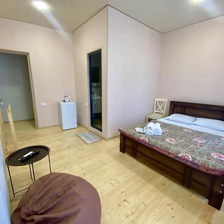Moedani-Very Center Apartments In Koetaisi Buitenkant foto