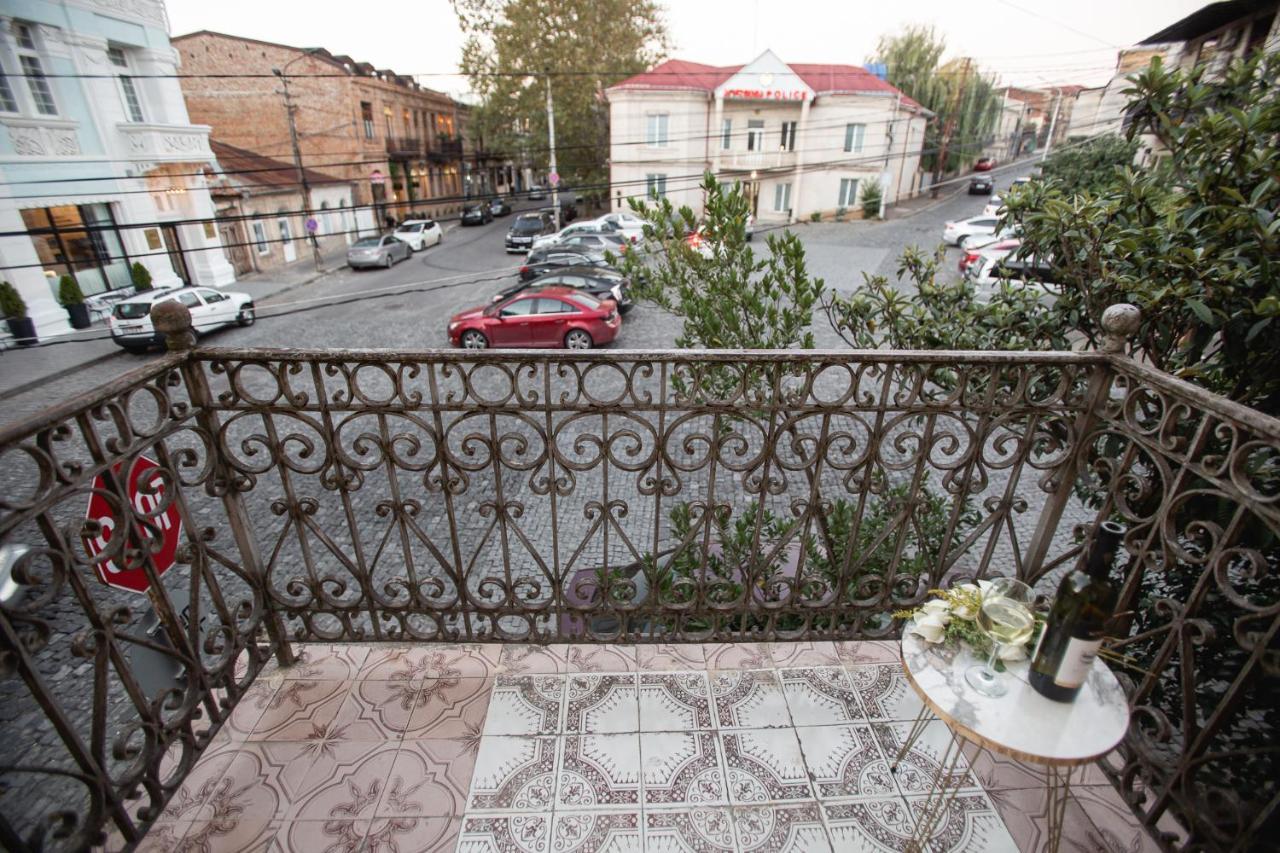 Moedani-Very Center Apartments In Koetaisi Buitenkant foto